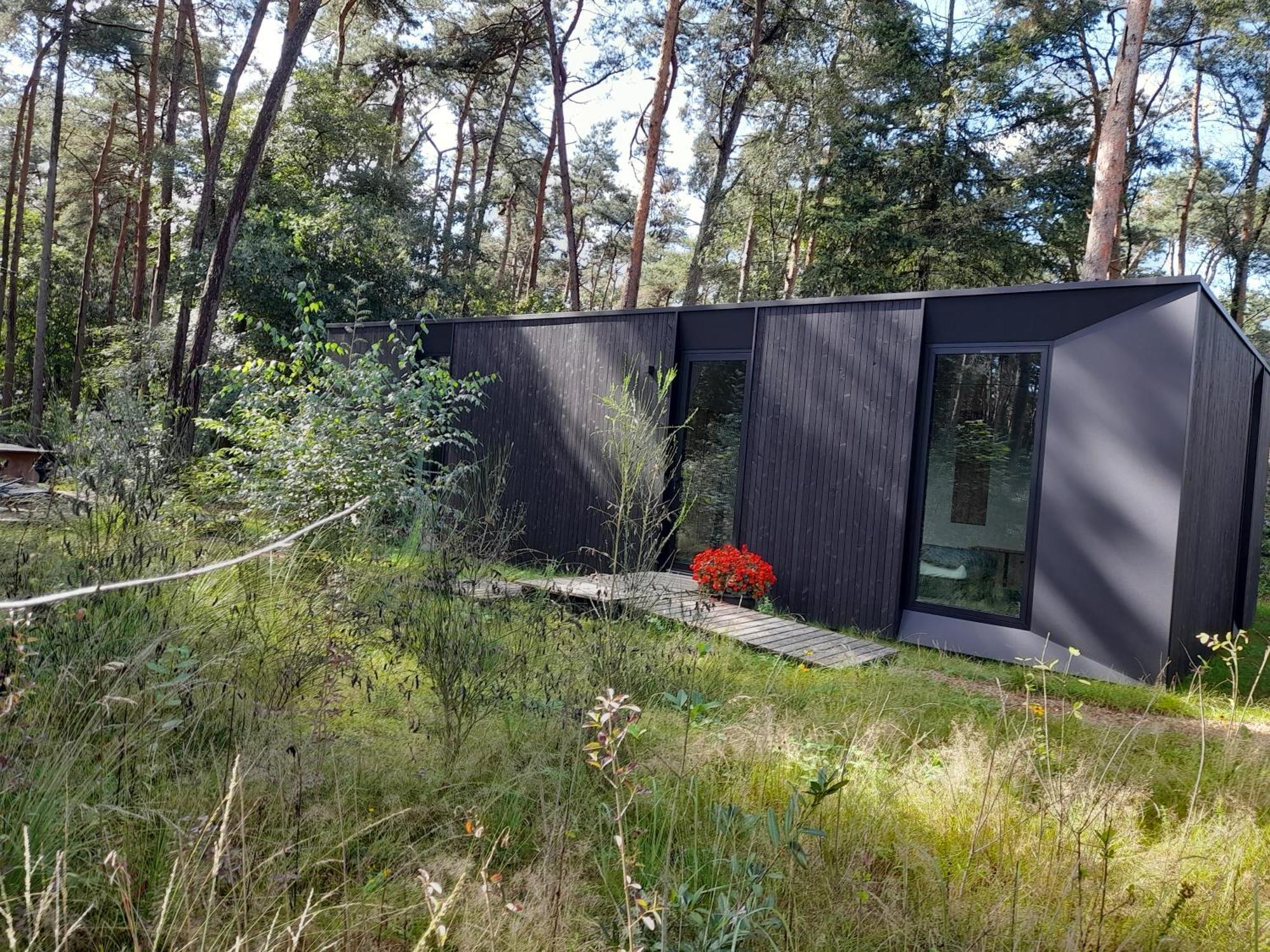 Black Box Lille 외부 사진